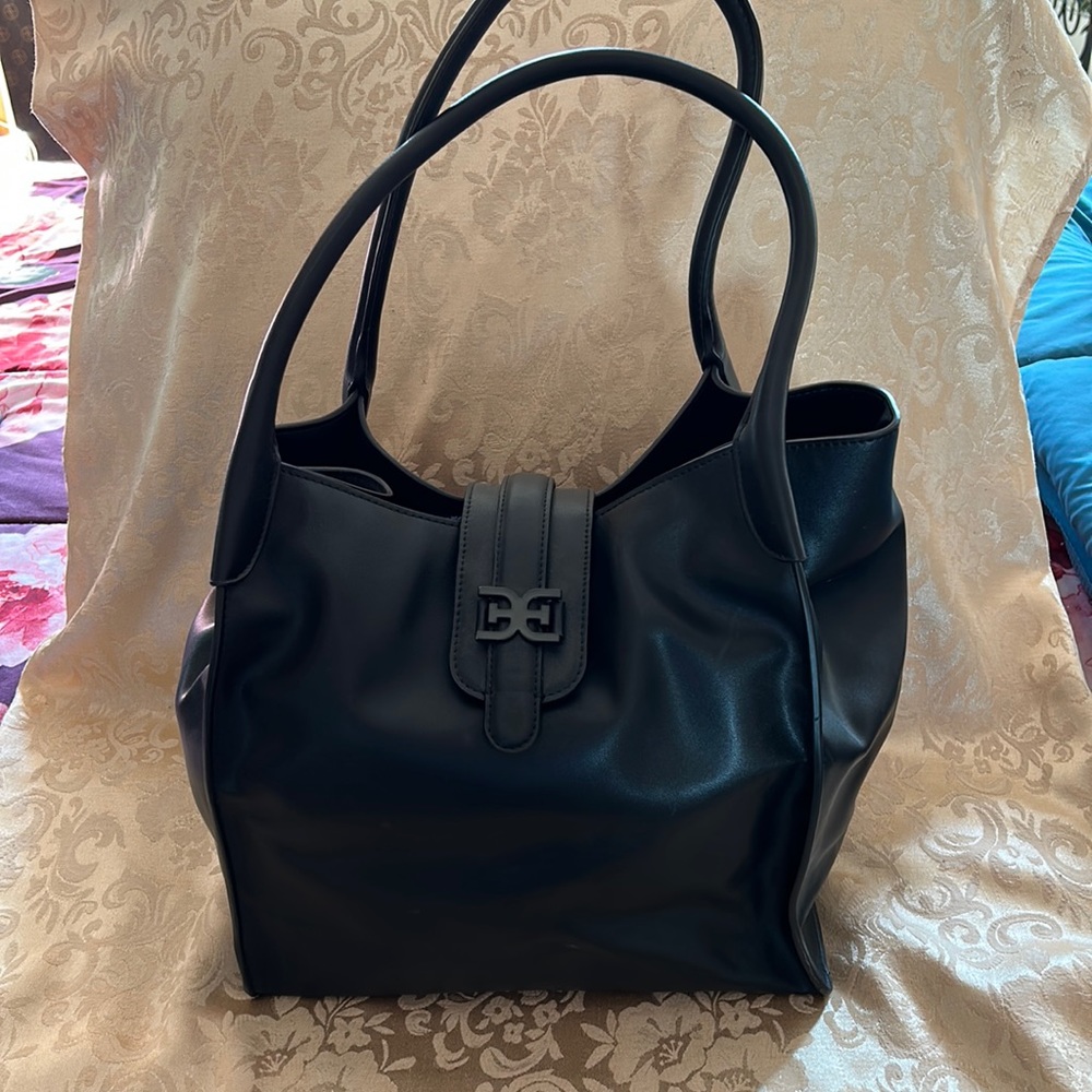 Black Sam Edelman purse